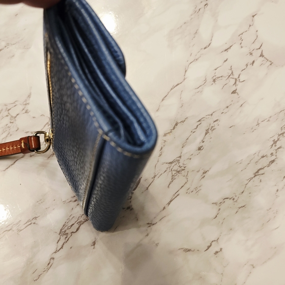 Dooney And Bourke Pebble Grain Flap Wallet Azure Blue - Picture 6 of 12